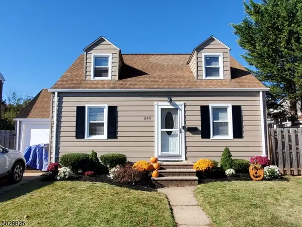 245 N 3RD AVE, Manville Boro, NJ 08835