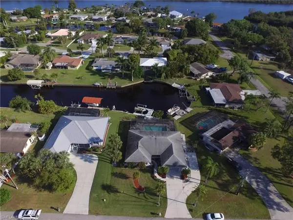 13890 Sleepy Hollow LN, Fort Myers, FL 33905