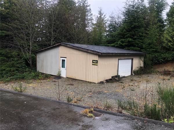 Ucluelet, BC V0R 3A0,2096 Peninsula Rd