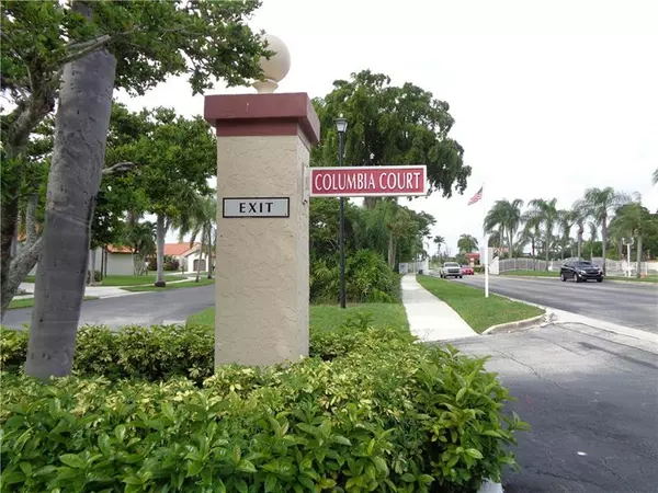 Deerfield Beach, FL 33442,44 Columbia Ct