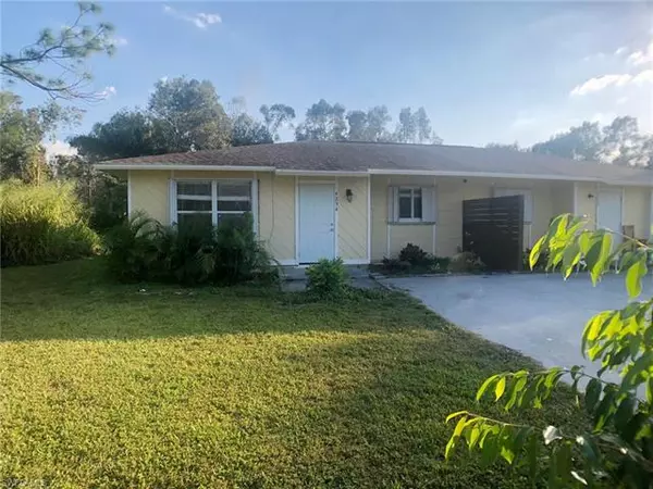 4232-4234 Pine Drop LN, North Fort Myers, FL 33917