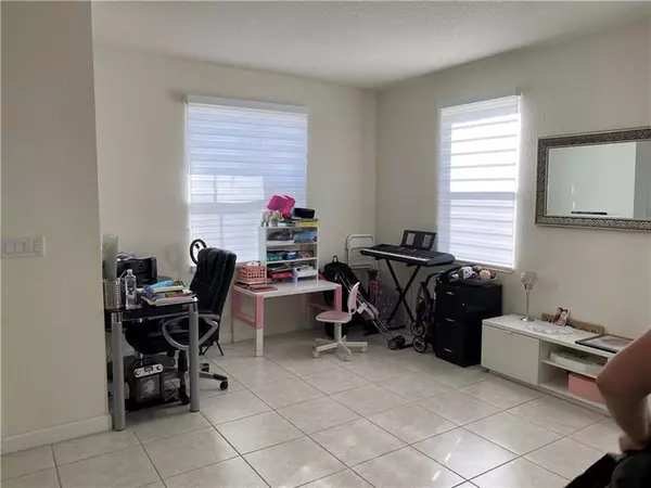 Hialeah, FL 33018,3333 W 105th Pl