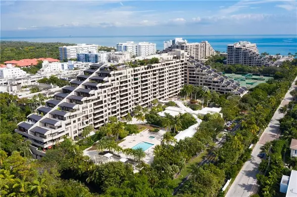 Key Biscayne, FL 33149,151 Crandon Blvd  #837