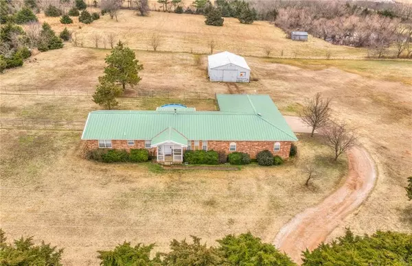 39103 Wolverine Road, Shawnee, OK 74804