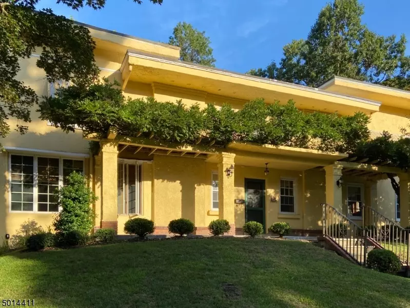 67 GOULD PL, Caldwell Boro Twp., NJ 07006