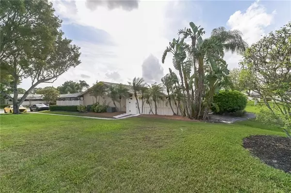 Palm Beach Gardens, FL 33418,5930 Golden Eagle Circle  #5930