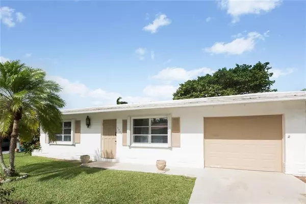 5903 NW 67th Ave, Tamarac, FL 33321