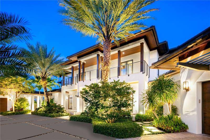 Fort Lauderdale, FL 33308,141 BAY COLONY DR