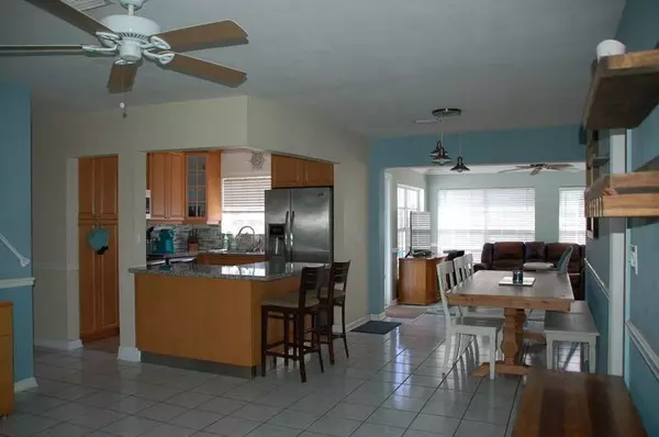 Pompano Beach, FL 33060,242 SW 11th St