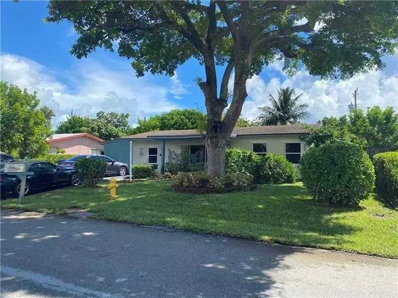 2810 NE 10th Ter, Pompano Beach, FL 33064