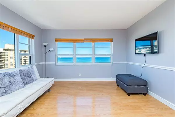 Lauderdale By The Sea, FL 33308,6000 N Ocean Blvd  #14H