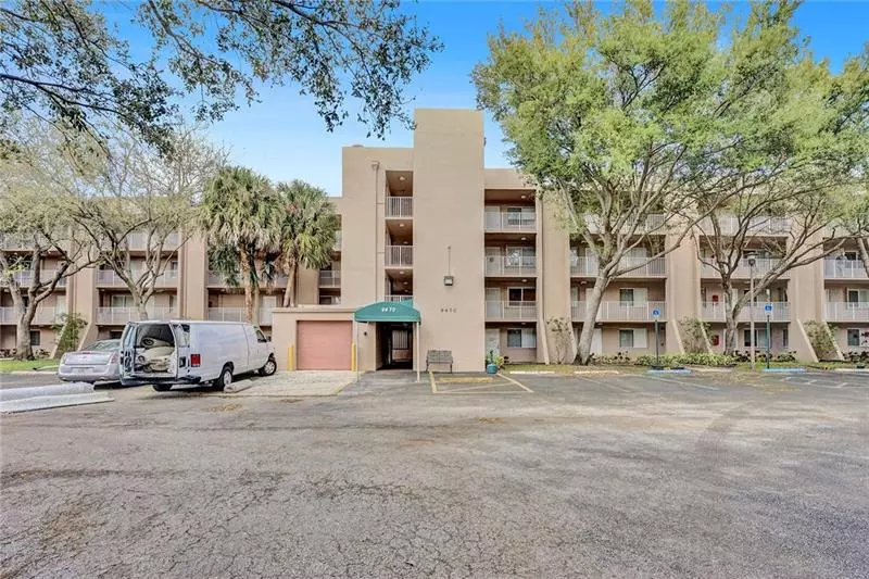 9470 Tangerine Pl  #302, Davie, FL 33324