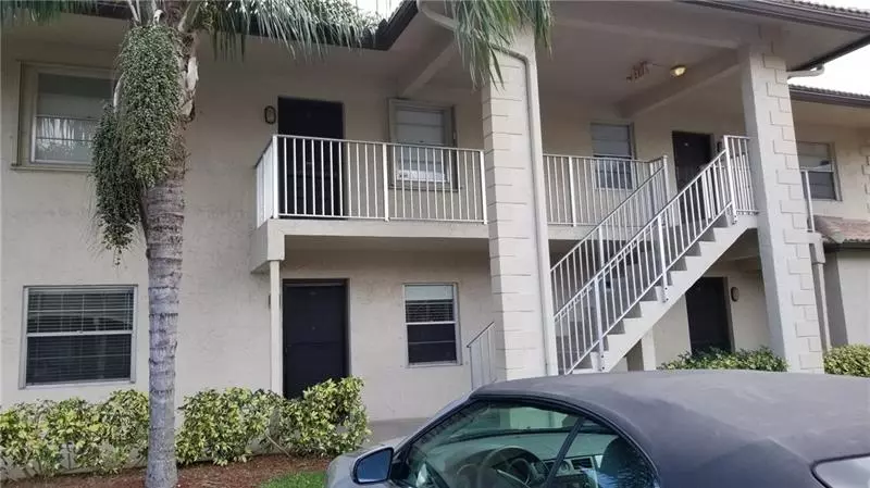 Margate, FL 33063,5531 Lakeside Dr  #205