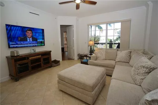 Lauderdale By The Sea, FL 33308,4445 El Mar Dr  #2303