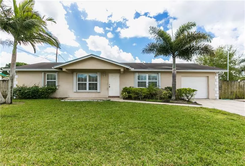 Davie, FL 33314,5590 SW 41st St