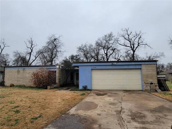 11028 NW 112th Street, Yukon, OK 73099