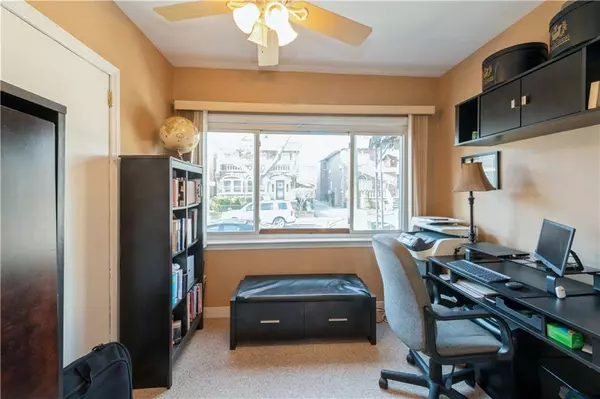 Brooklyn, NY 11228,221 Bay 8 ST