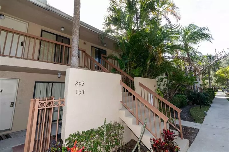 3939 NE 5th Ave  #C204, Boca Raton, FL 33431