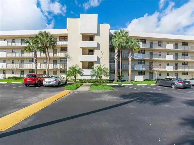 2460 Deer Creek Country Club Blvd  #203-A, Deerfield Beach, FL 33442