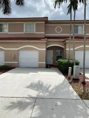 Davie, FL 33328,7920 S Southwood Cir  #7920