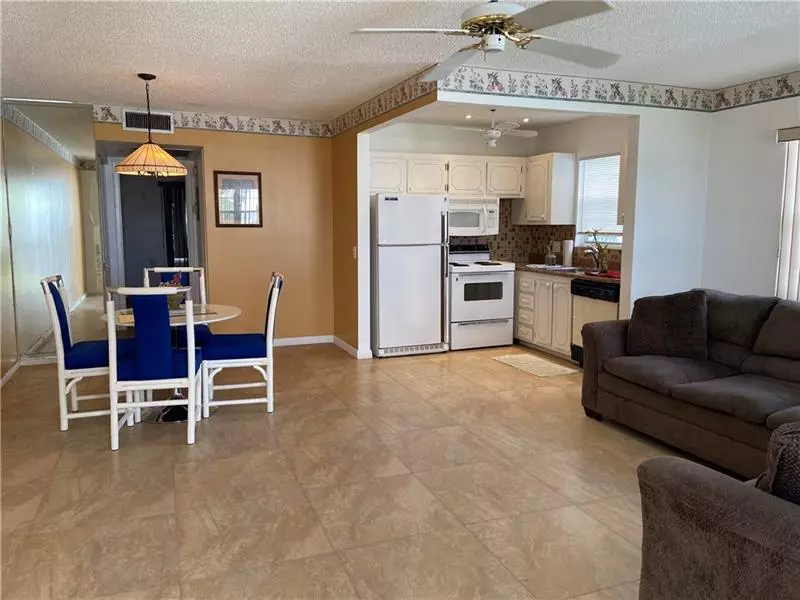 Deerfield Beach, FL 33442,164 Prescott H  #164