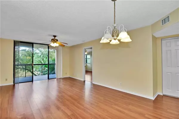 Coral Springs, FL 33067,5761 RIVERSIDE Drive  #205b4