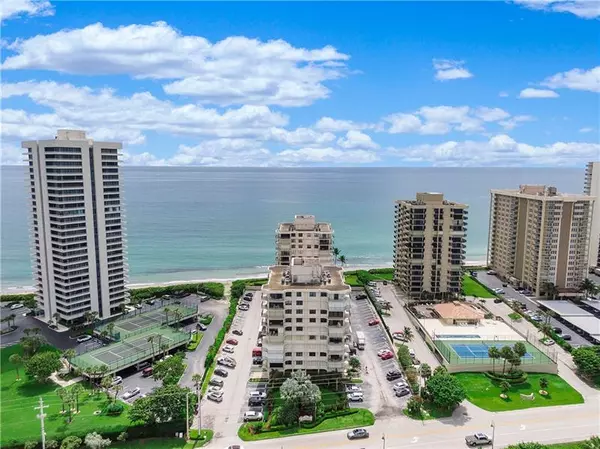 Riviera Beach, FL 33404,5480 N Ocean Dr  #6D