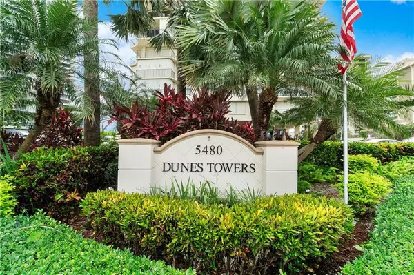 Riviera Beach, FL 33404,5480 N Ocean Dr  #6D