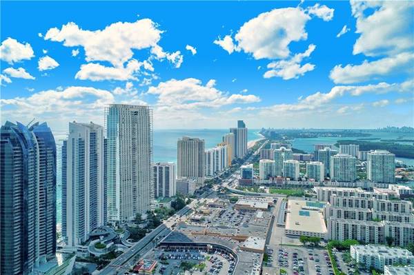 Sunny Isles Beach, FL 33160,17121 Collins Ave  #2308