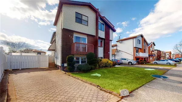 122 Stieg AVE, Staten  Island, NY 10308