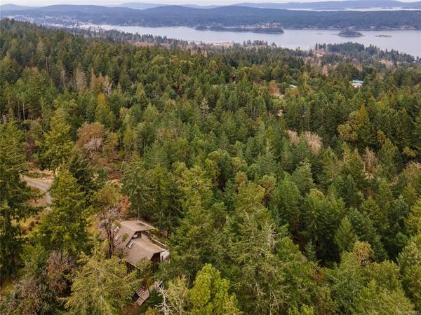 Salt Spring, BC V8K 2G5,185 Isle View Dr