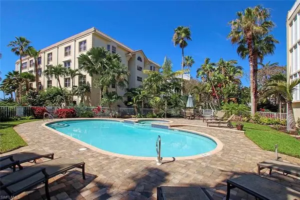 3135 W Gulf DR #202,  Sanibel,  FL 33957