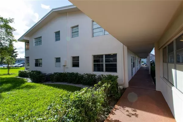 Deerfield Beach, FL 33442,316 Farnham P  #316