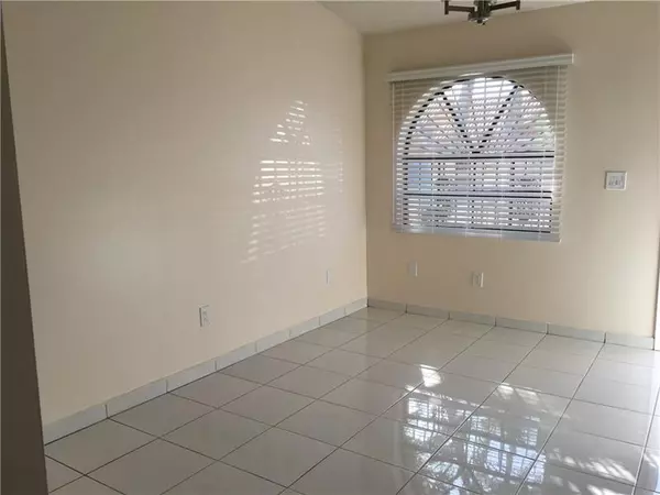 Hialeah, FL 33016,5541 W 27th Ct