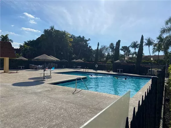 Plantation, FL 33324,9847 NW 6th Ct