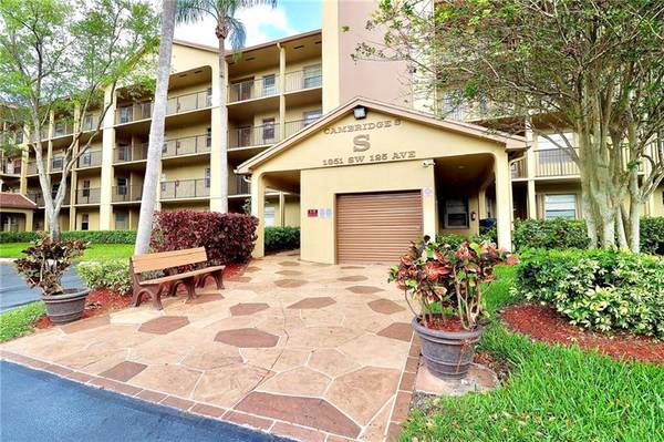 Pembroke Pines, FL 33027,1351 SW 125 AVE  #113S