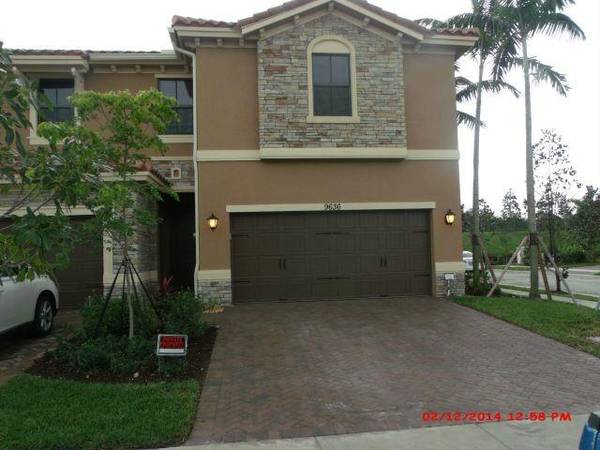 9636 Town Parc Cir S, Parkland, FL 33076