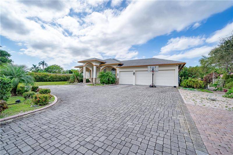 Davie, FL 33328,4351 SW 77 AV