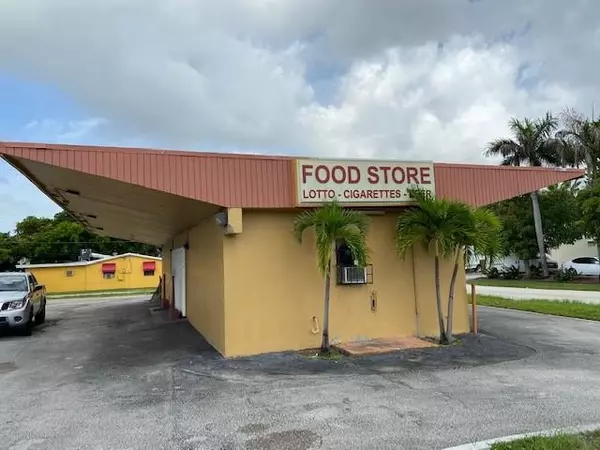 Margate, FL 33063,711 N State Road 7