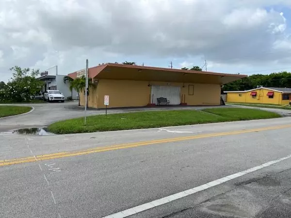 Margate, FL 33063,711 N State Road 7