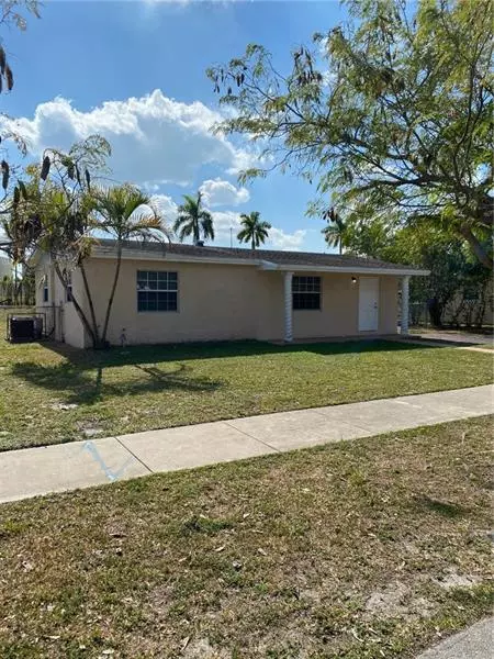 1470 NW 200th St, Miami Gardens, FL 33169