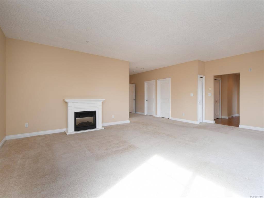 Sidney, BC V8L 2Z7,9950 Fourth St #301