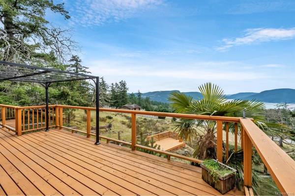 Salt Spring, BC V8K 2W5,229 Canvasback Pl