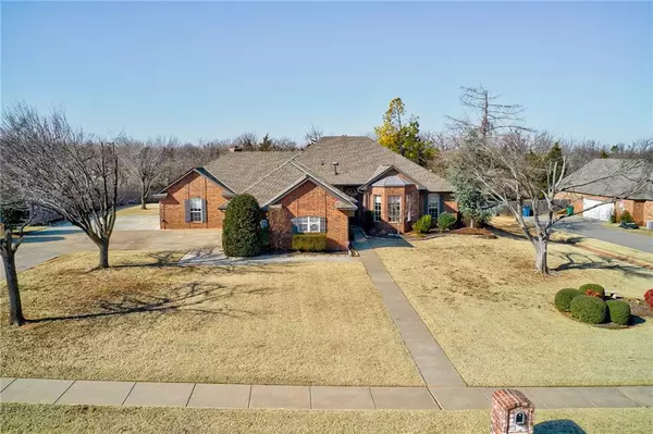 1321 N Bittercreek Terrace, Mustang, OK 73064