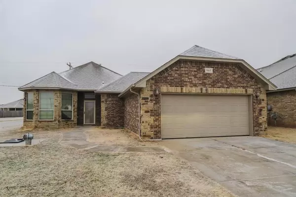 865 SW 11th Street, Moore, OK 73160