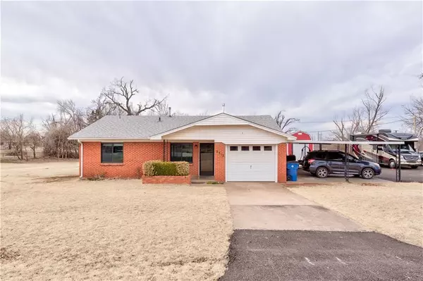 2313 Karl Drive, Guthrie, OK 73044