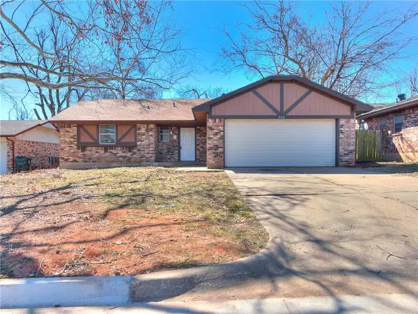 202 W Campbell Drive, Midwest City, OK 73110