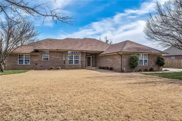 8100 Westwood Lane, Oklahoma City, OK 73169