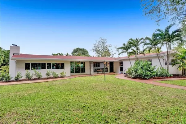 Plantation, FL 33317,600 Holly Ln