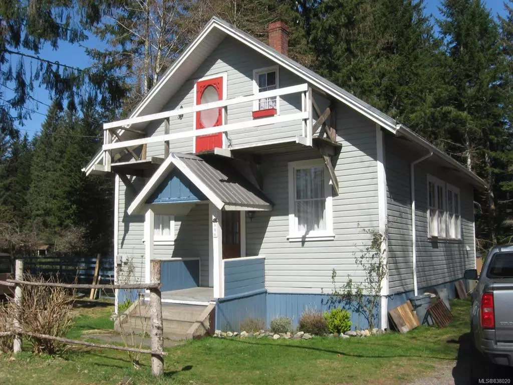 Sayward, BC V0P 1R0,896 Sayward Rd